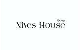 Nives House Roma